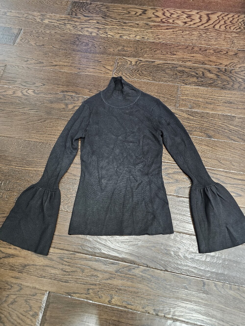 White House Black Market Bell Sleeve Sweater, New With Tags, Size XS,